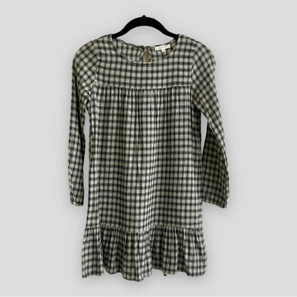 COPPER KEY, NWOT, GIRLS, SMOCKED, LONG SLEEVE DRESS. GREEN & BLACK CHECK.SIZE M. - Picture 1 of 5